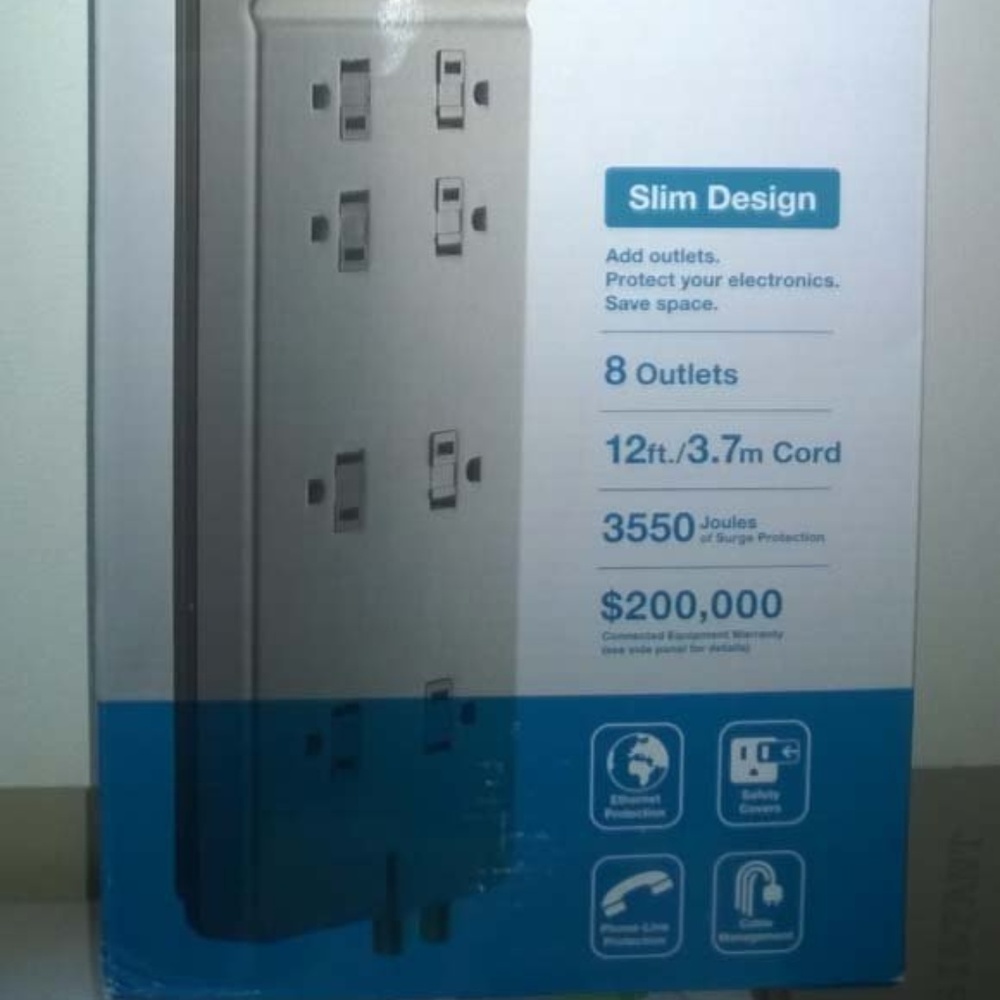NIB Belkin  BE108230-12 8-Outlets Surge Protector - Picture 2 of 2